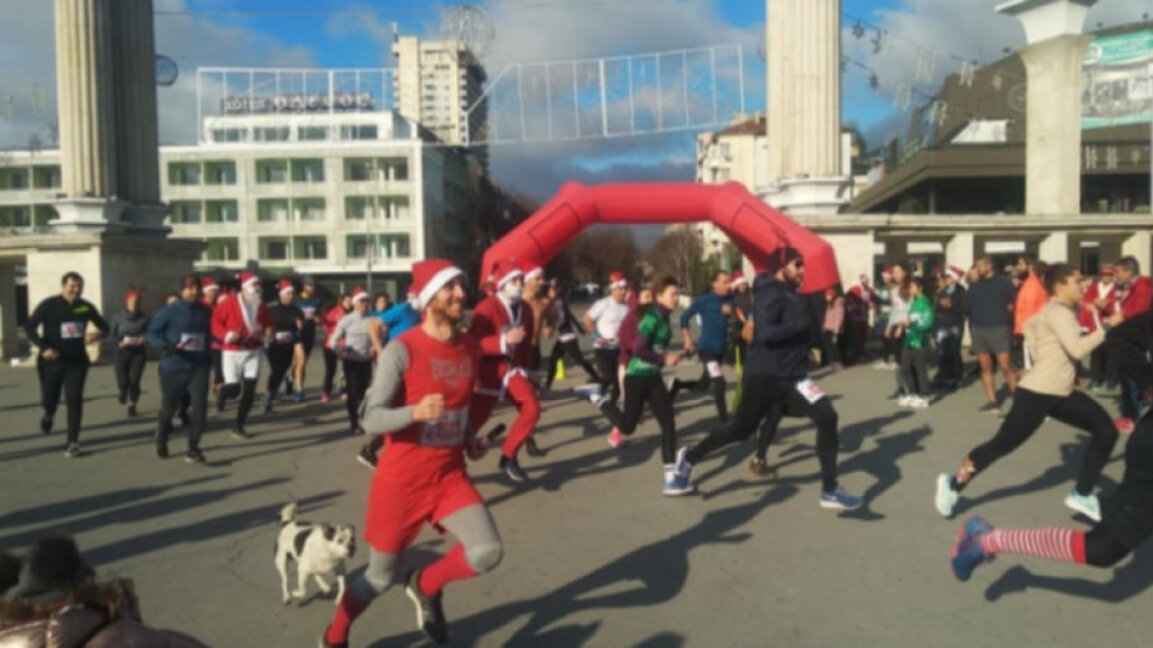 Father Christmas, Rudolph the Reindeer and elves carnival run in Varna