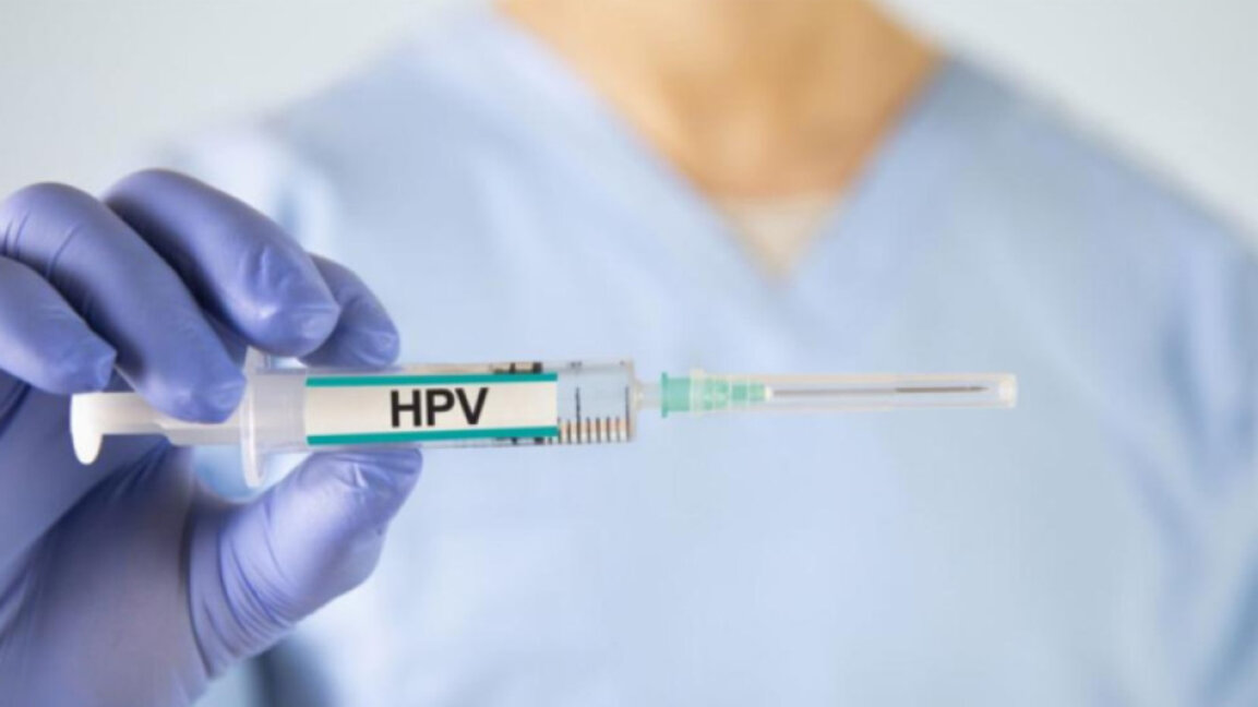 Започва ваксинацията на момичета и момчета срещу HPV по новата програма