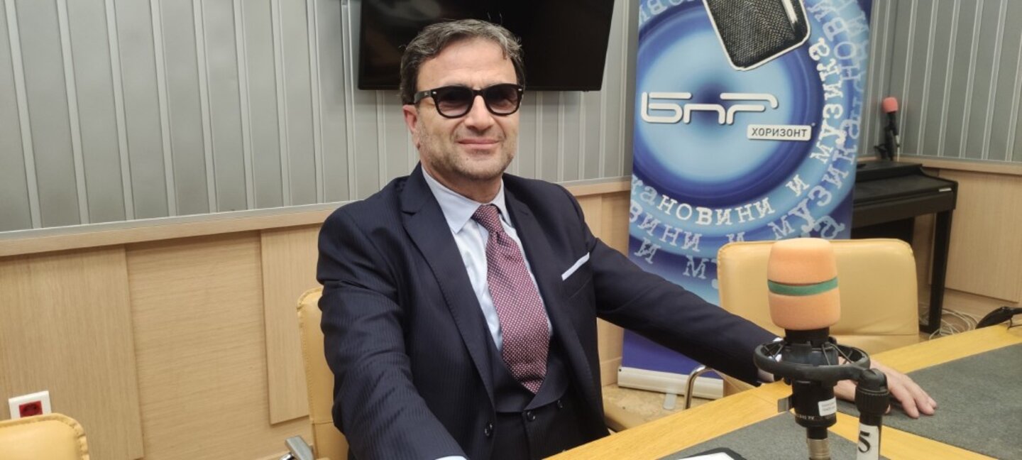 Доц. д-р Ходор Факих