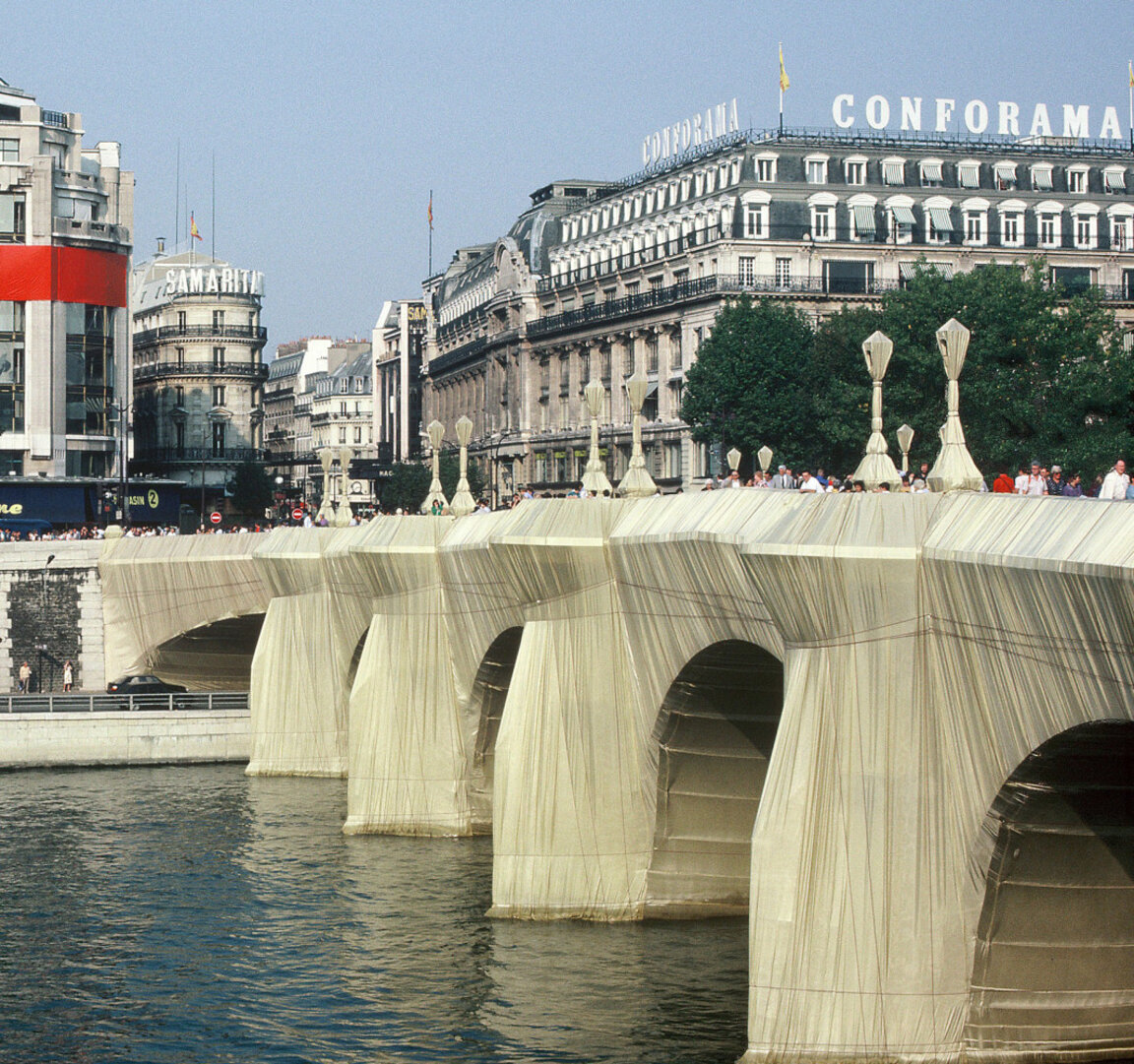 Опакованият Pont Neuf