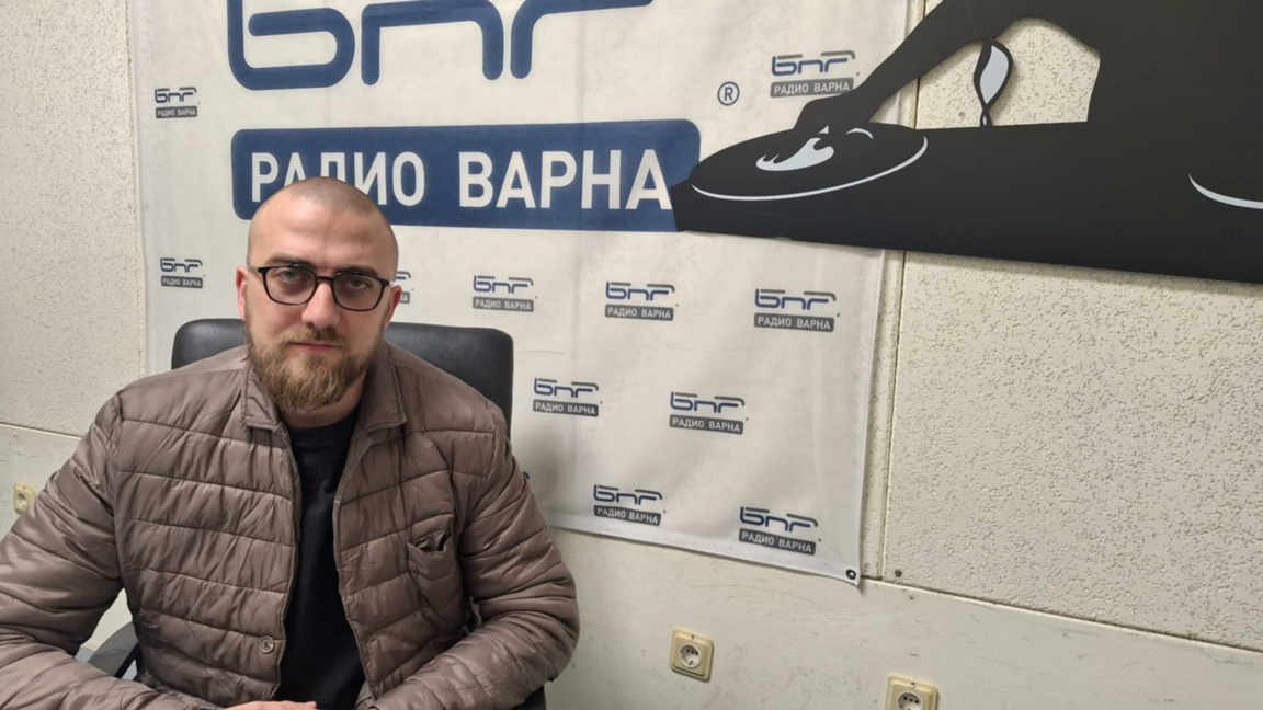 Политологът Сергей Петров