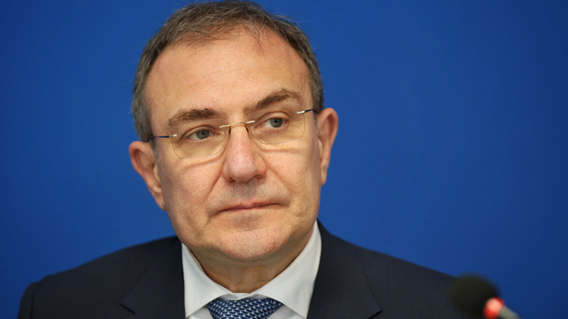 Борислав Гуцанов