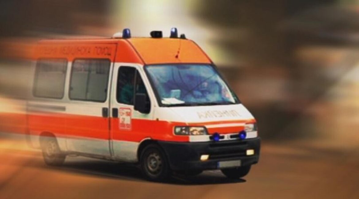 Мъж с опасност за живота