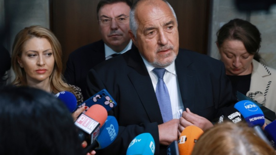 Лидерът на ГЕРБ Бойко Борисов отново оглавява 25 МИР в София.