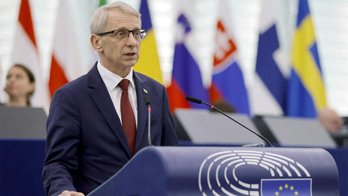 Nikolai Denkov la Strasbourg:  Bulgaria este supusă unor atacuri hibride țintite de Rusia