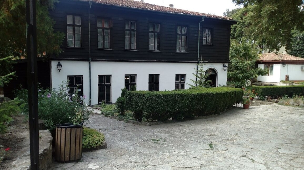 Днес е Архангеловден