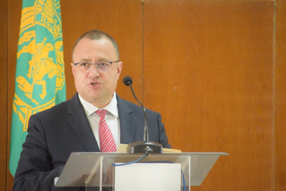 Приемат постановлението за общинските проекти
