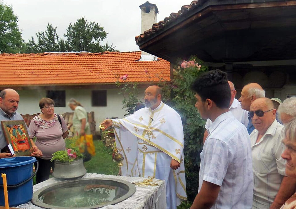 La iglesia metropolitana Asunción de la Virgen, de Samokov, guarda la memoria espiritual de varias generaciones de búlgaros