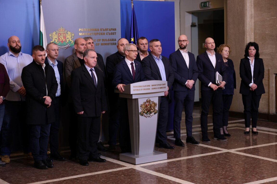 Правителството с пакет за подпомагане на земеделците