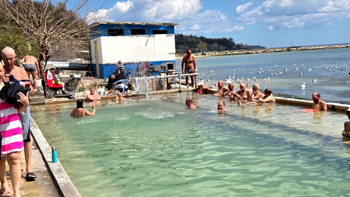 Топлата вода, "Гьола" във Варна