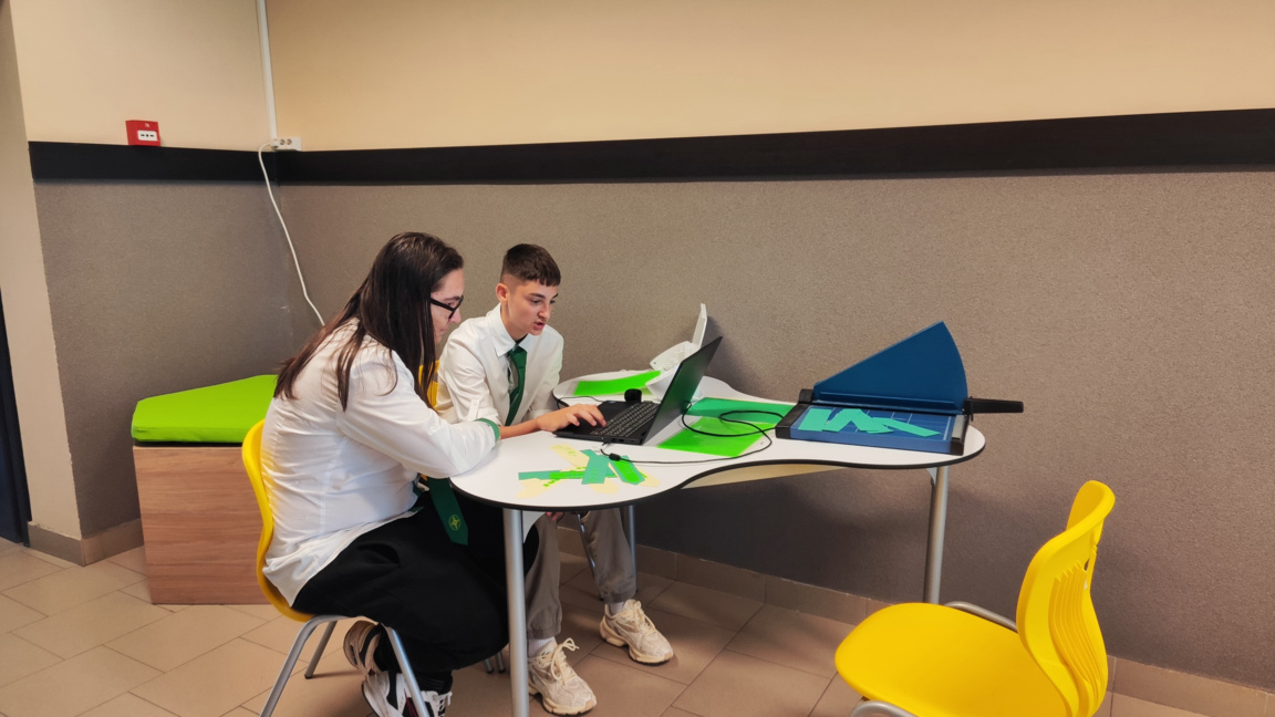 С втори STEM център разполага вече видинската природо-математическа гимназия 