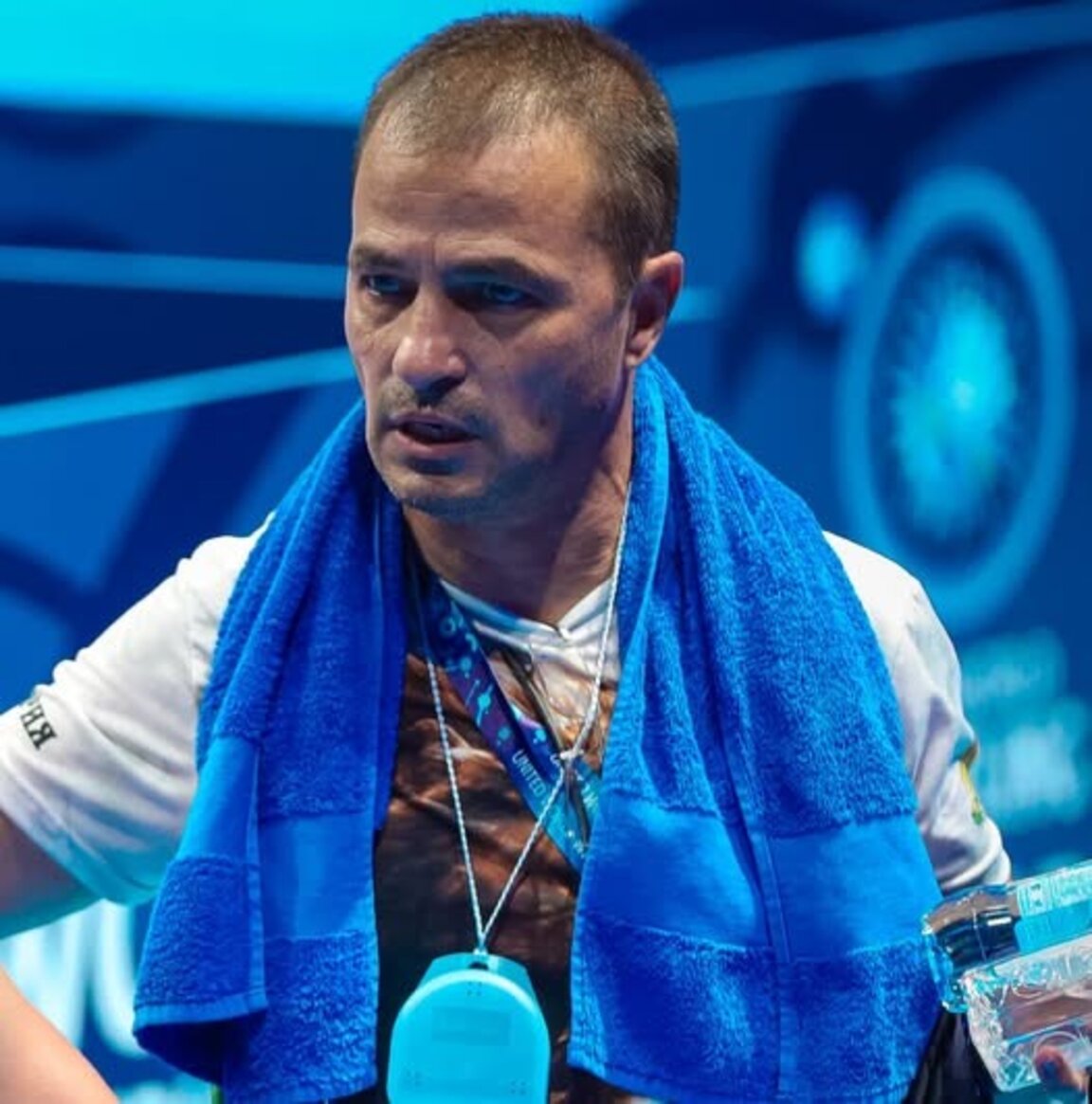 Стефан Николов