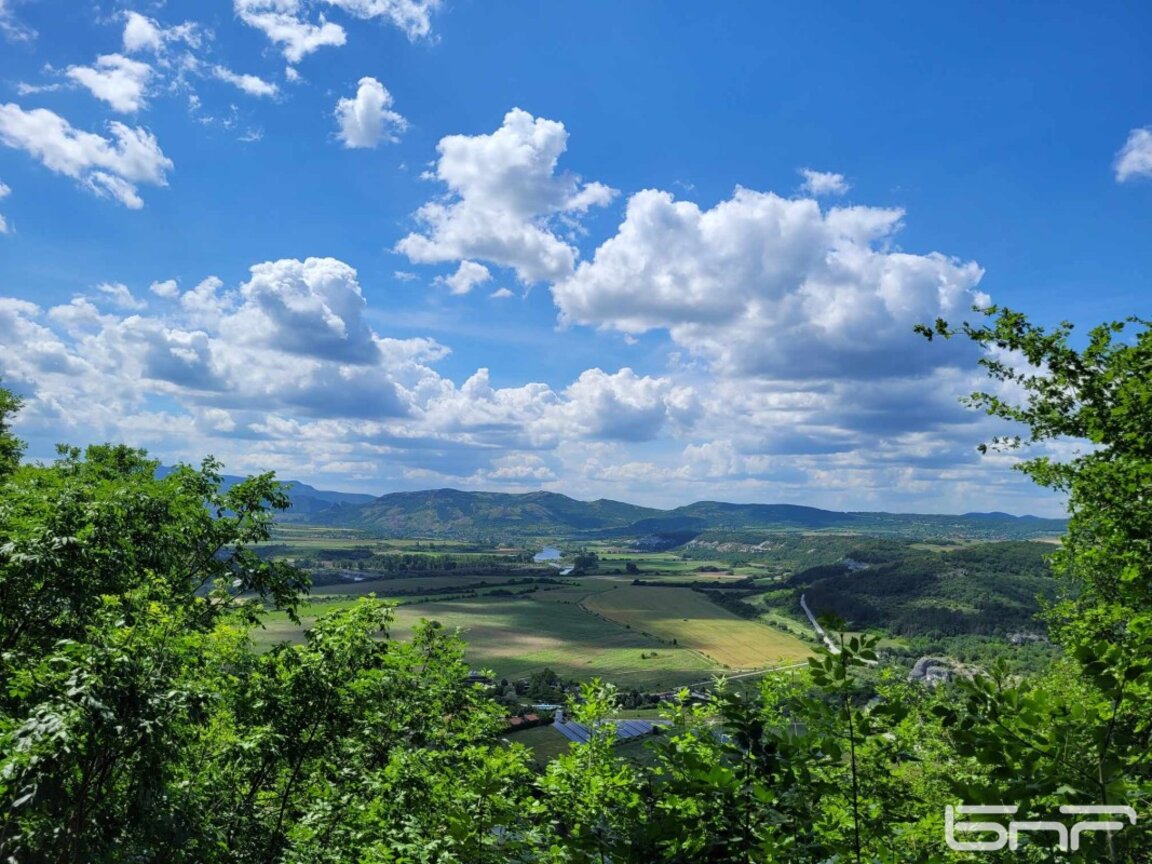 Облачно е времето в понеделник