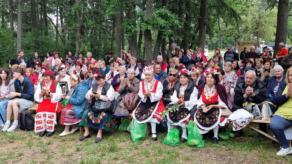 Потомци на тракийски бежанци се събраха на събор край Ямбол