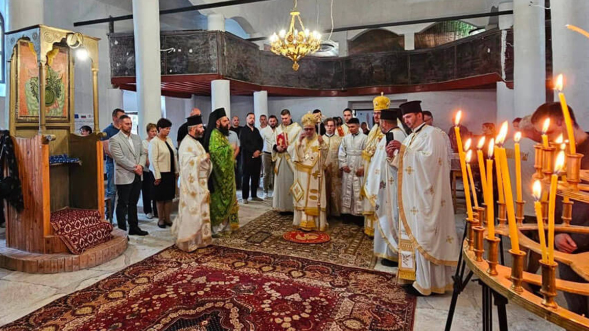 Митрополит Киприан отслужи литургия в исторически храм в Харманлийско
