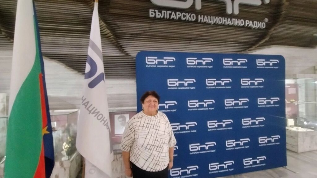 Мария Гусейнова в фойе БНР