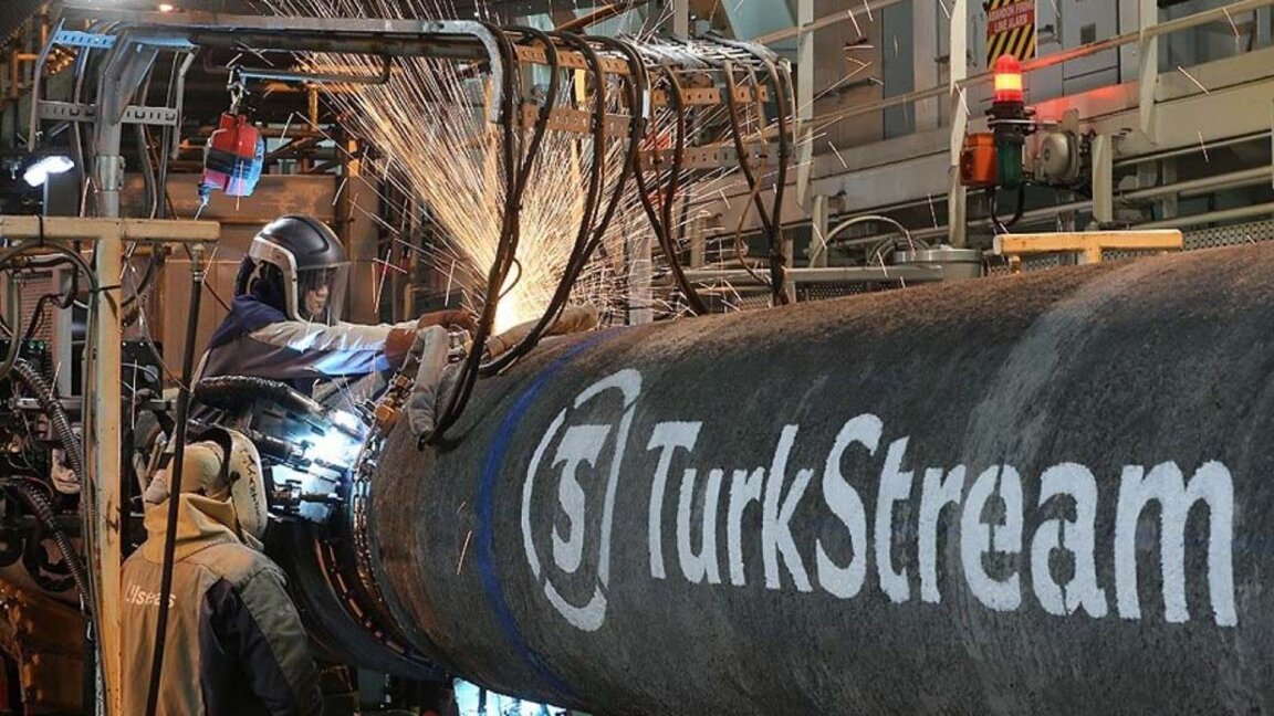 Журналисти и анализатори: "Турски поток" е най-голямата разкрита схема за източване на пари