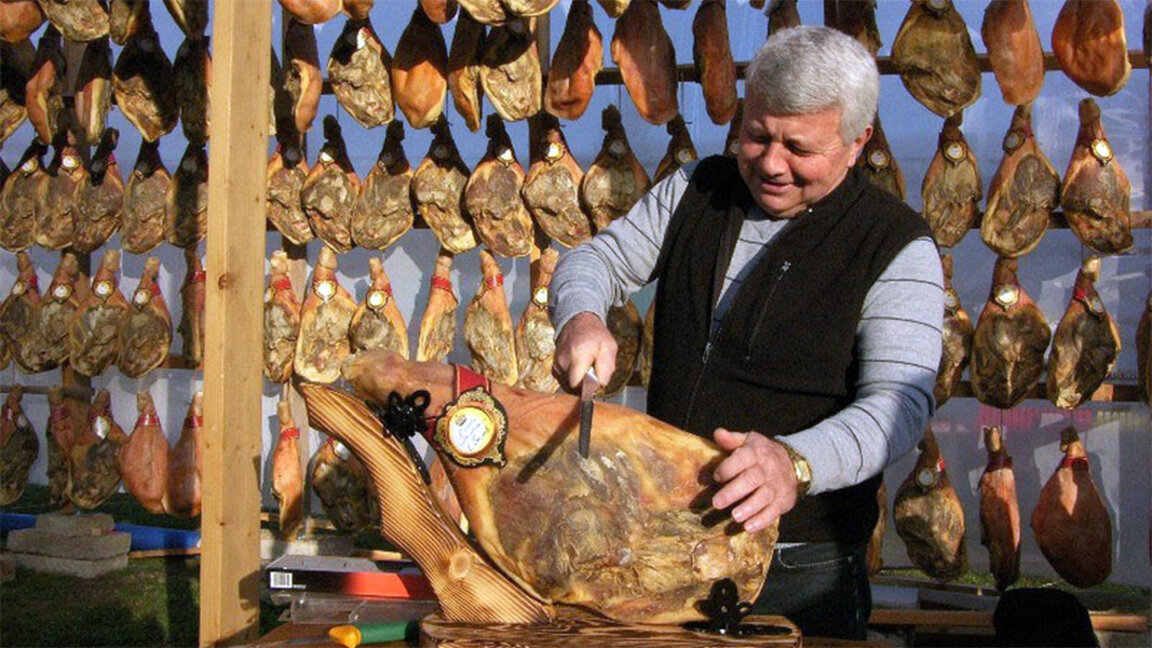 Festivalul „Ciolanul de Elena” aduce gustul autentic al munților Balcani