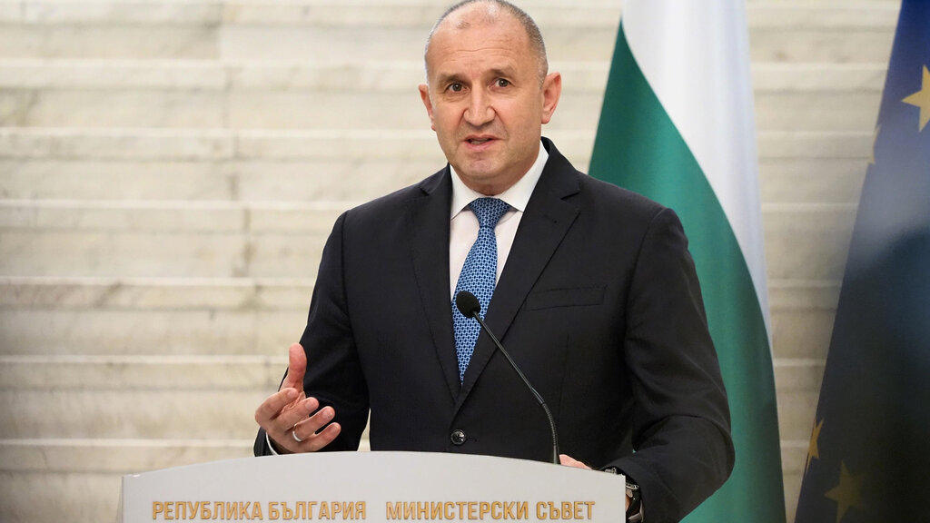 Премиерът Румен Радев