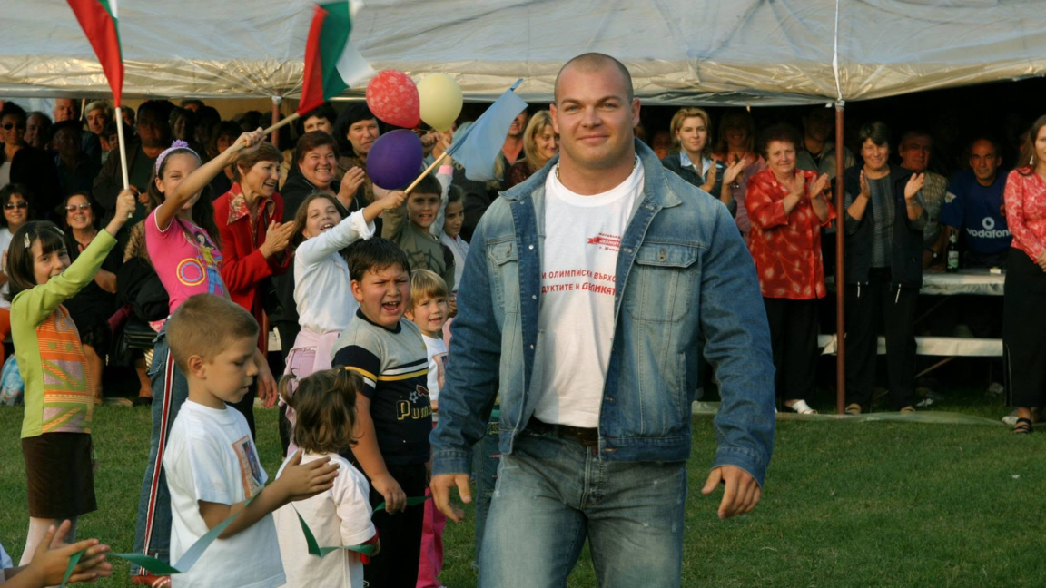 Откриват паметник на Милен Добрев в Житница