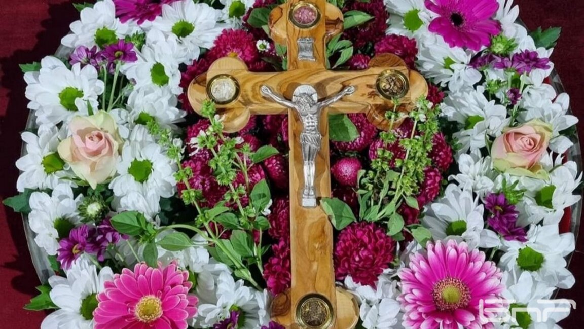 Éphéméride : Exaltation de la Sainte Croix glorieuse...