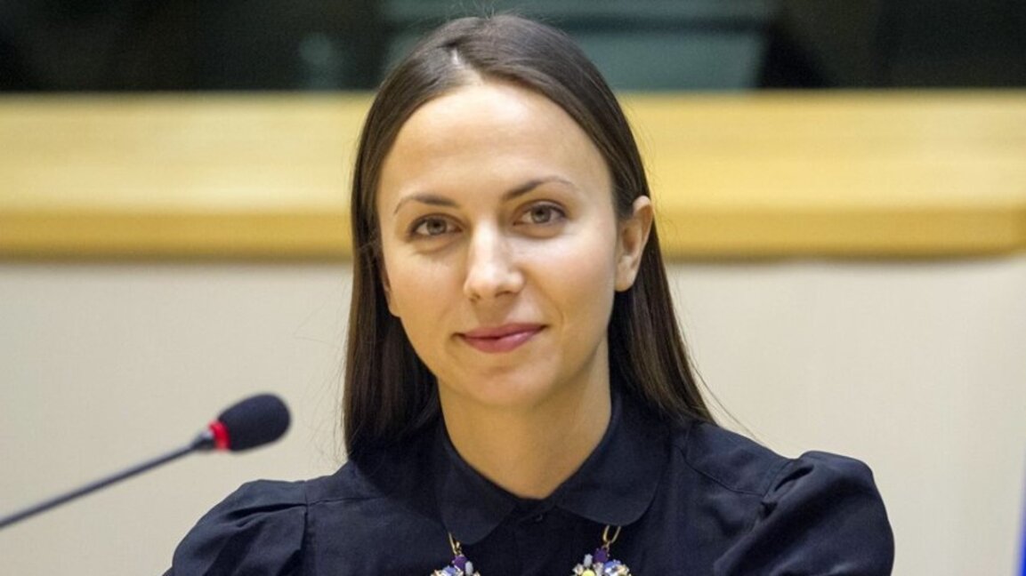 Евродепутатът Ева Паунова: "Ще работя за достъпно и качествено образование"