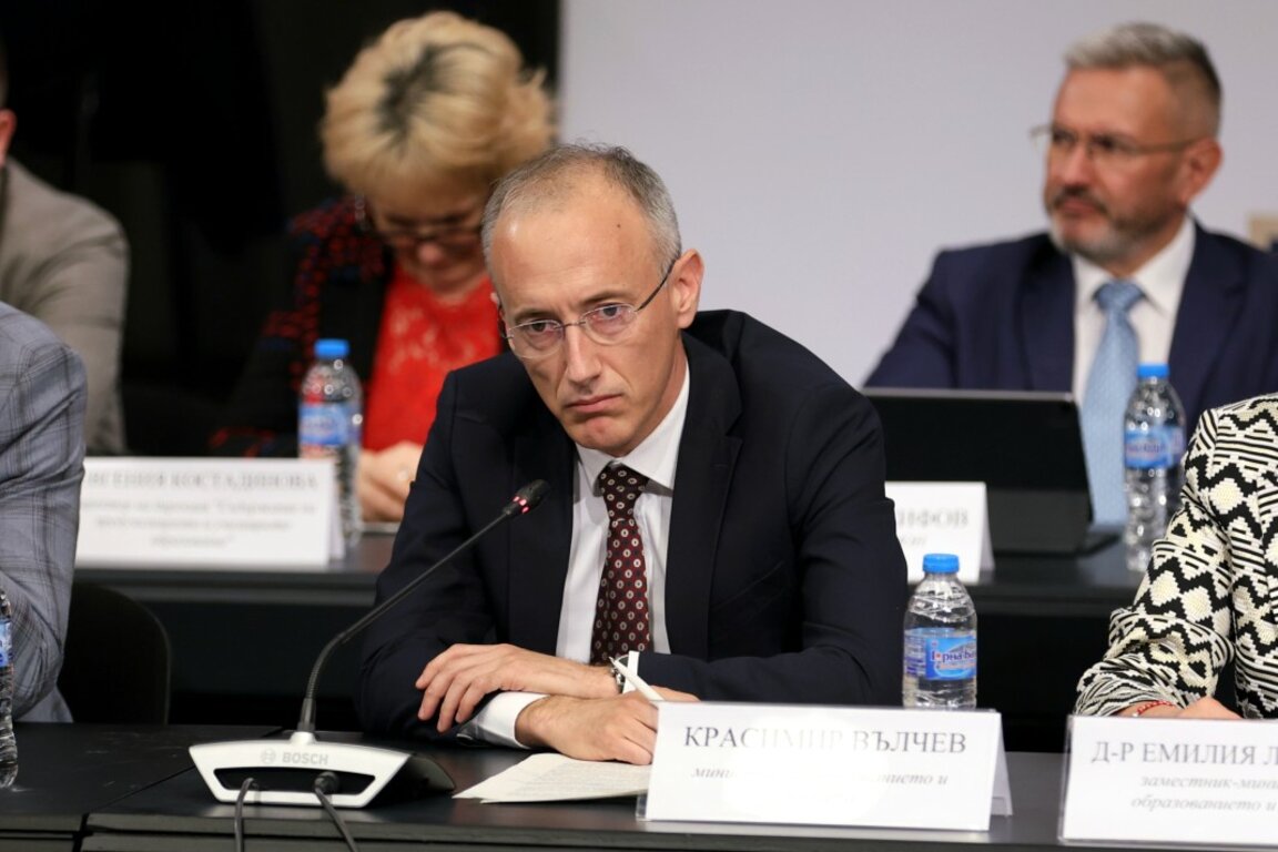 Krassimir Valtchev, ministre de l'Education