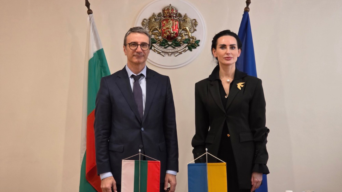  Bulgaria envía a Ucrania transformadores para una central eléctrica 