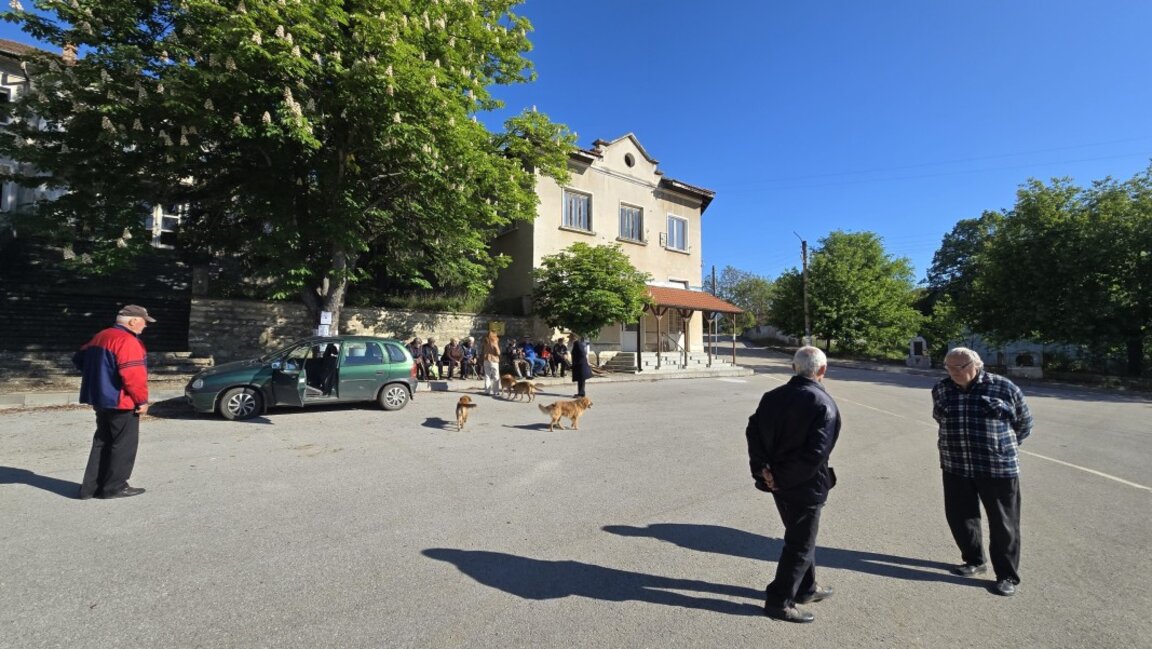 Ремонт на  църковния храм искат жителите на село Бранковци
