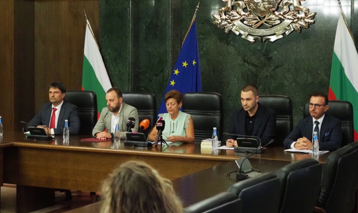 Брифинг на ръководството на СГП и представители на МВР във връзка с жестокото убийство в София престъпление