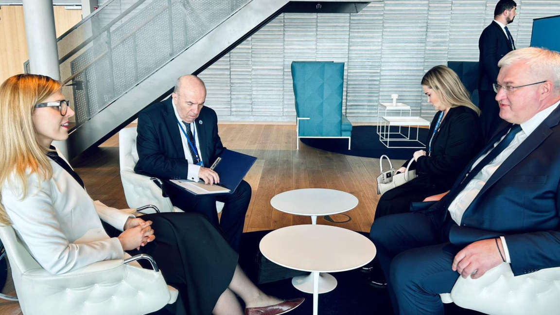 Bulgaria supports efforts for achieving just peace in Ukraine