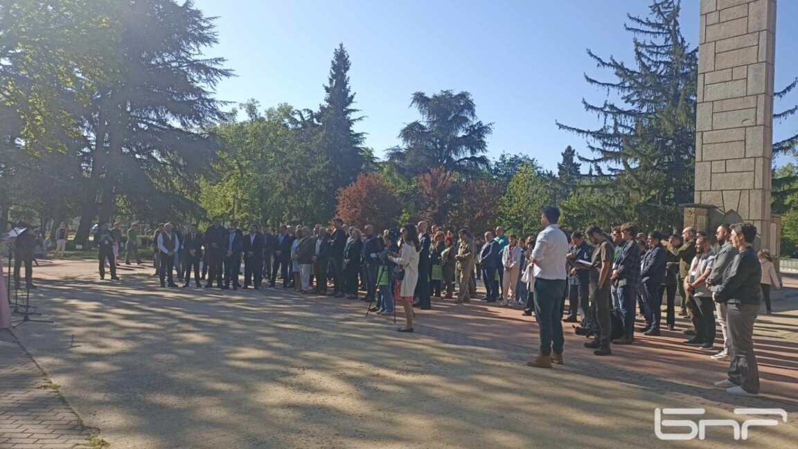 В Казанлък откриха международният форум „Дни на иновации за защита на природата от пожари“