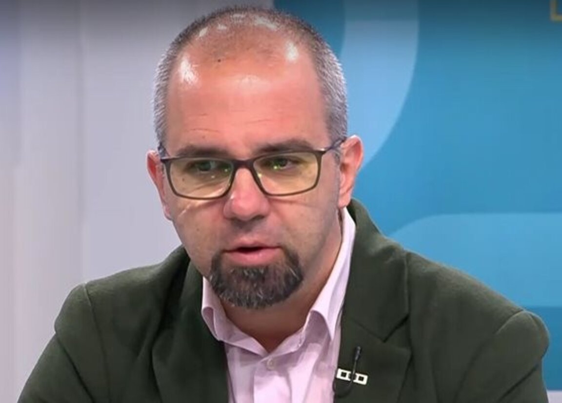 Налице е криза на демокрацията и държавността