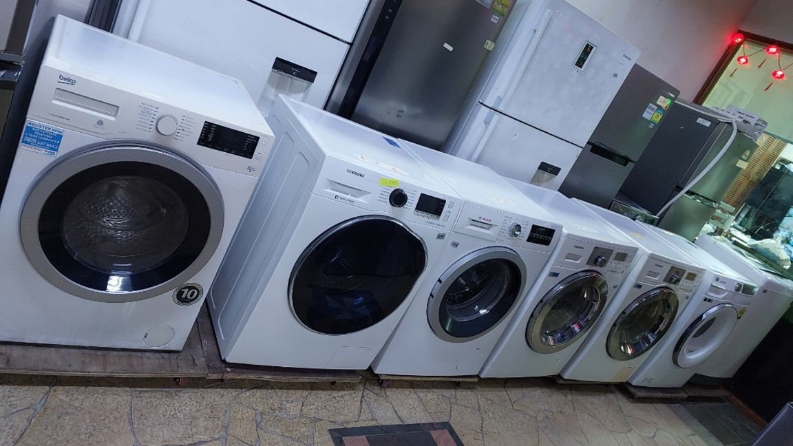 С колко ще поевтинеят електроуредите, ако се намалят продуктовите такси?