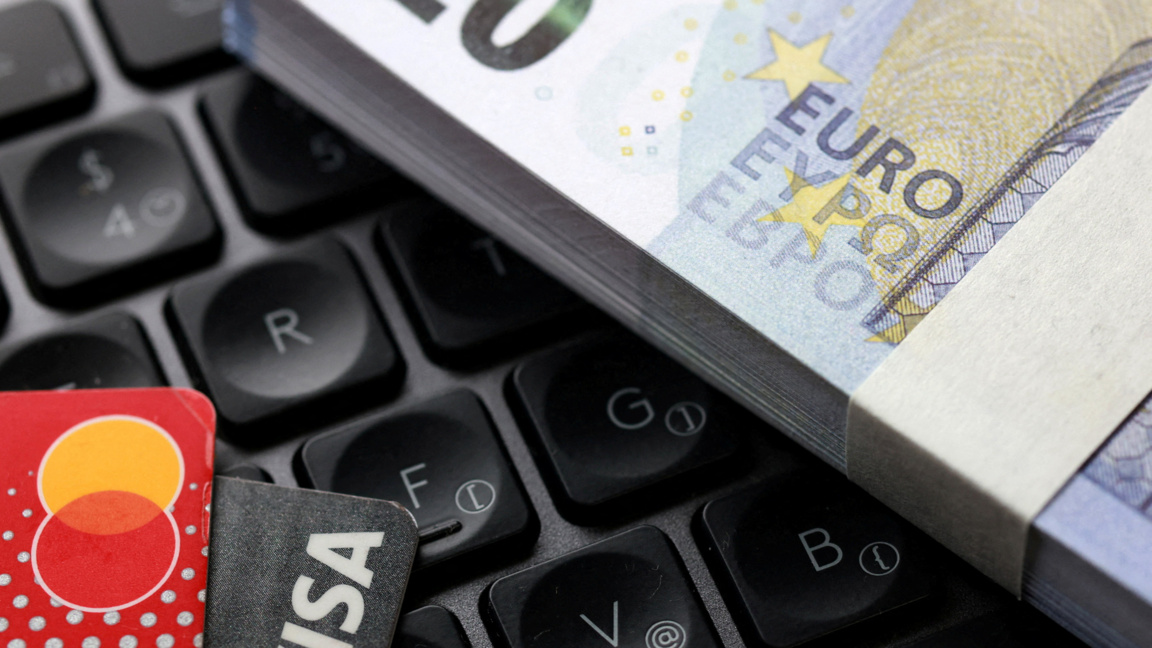 Страховете от Тръмп засилват нуждата от Европейската инициатива за плащания