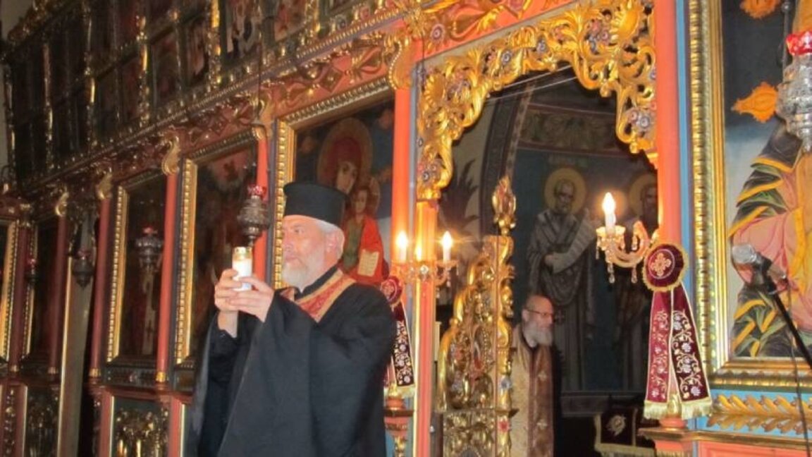 Благодатният огън ще бъде пренесен в Синодалната палата довечера