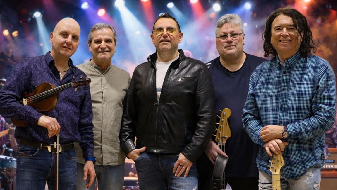 Чавдар Вълков, Красимир Гюлмезов, Димитър Митев-Дънди, Георги Цветков и Светослав Лобошки (отляво надясно)