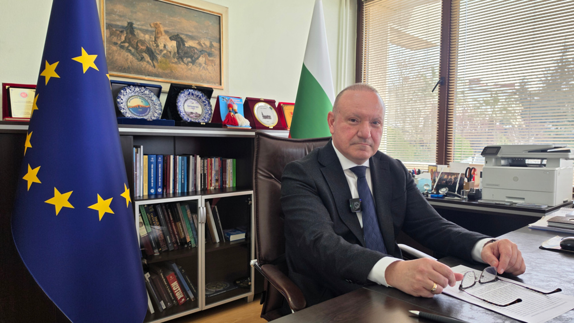 Генералният консул на България в Истанбул Васил Вълчев