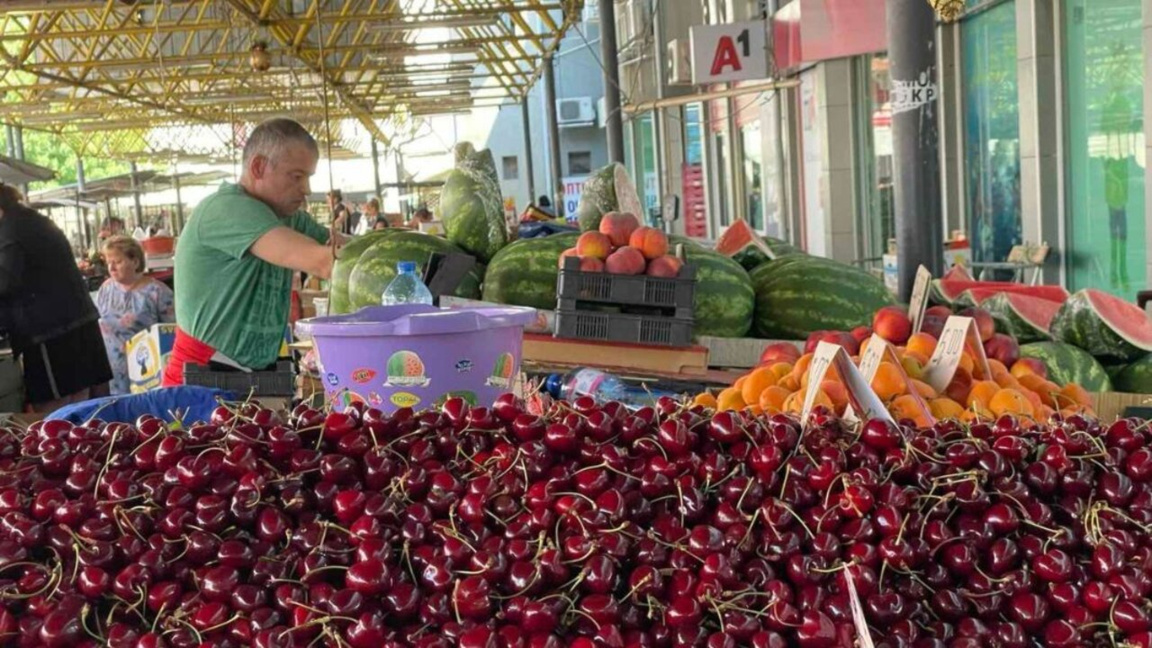 По-евтини плодове, зеленчуци и основни хранителни продукти на борсите