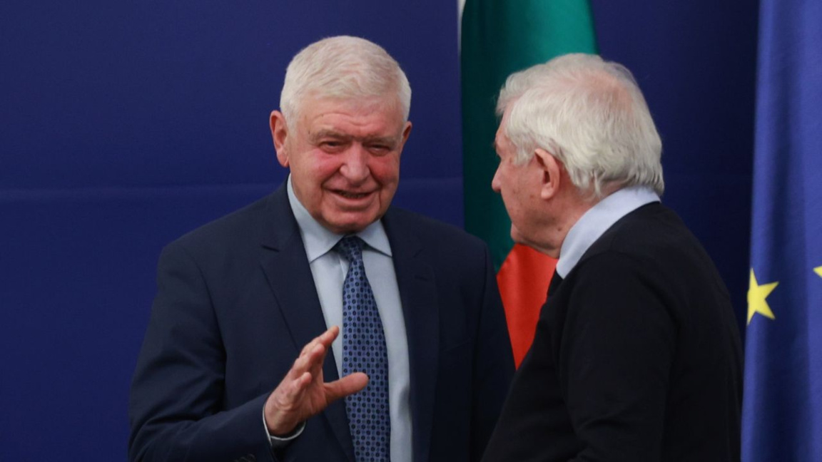 Guvernul lucrează la prelungirea bugetului extins