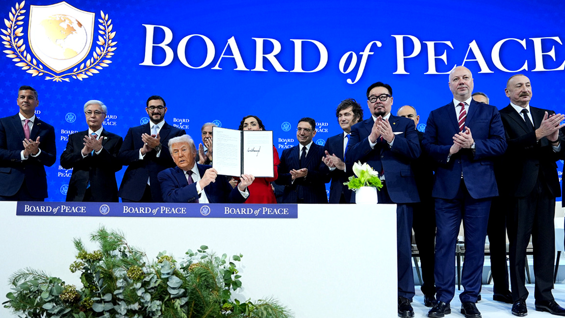 България подписа в Давос Хартата на Съвета за мир в Газа