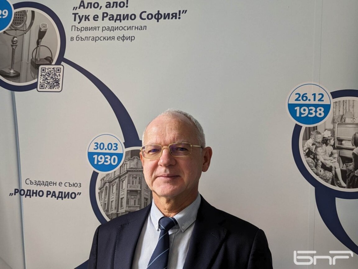 Васил Велев