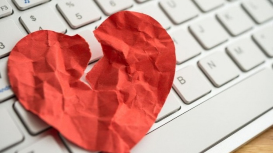 Разбиха схема за романтични измами 