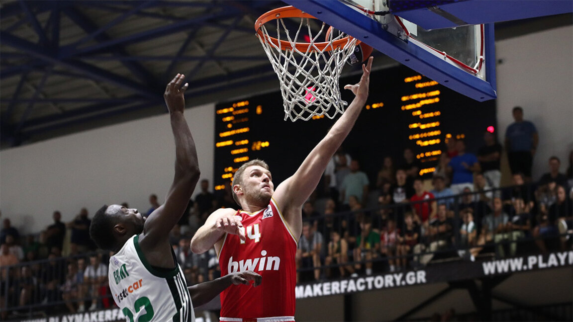 Vezenkov aseguró a su Olympiakos otro triunfo