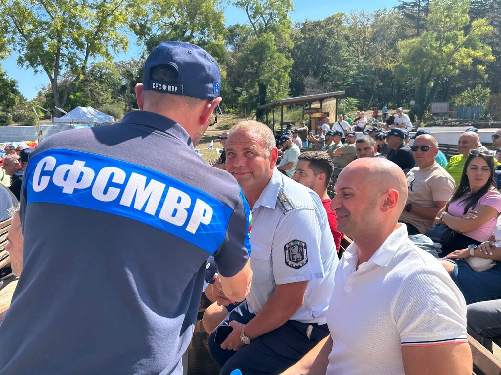 Над 300 служители на МВР са в Приморско за IV Национална Спартакиада на СФСМВР