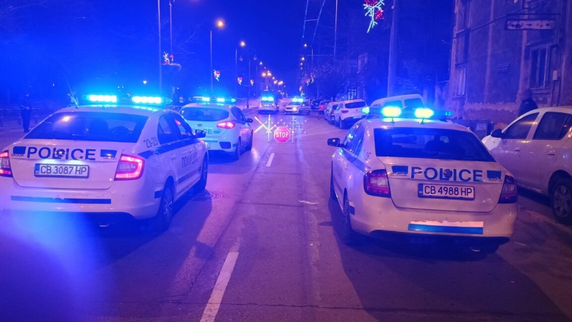 Гонка с полицията в Стара Загора завърши с пострадали