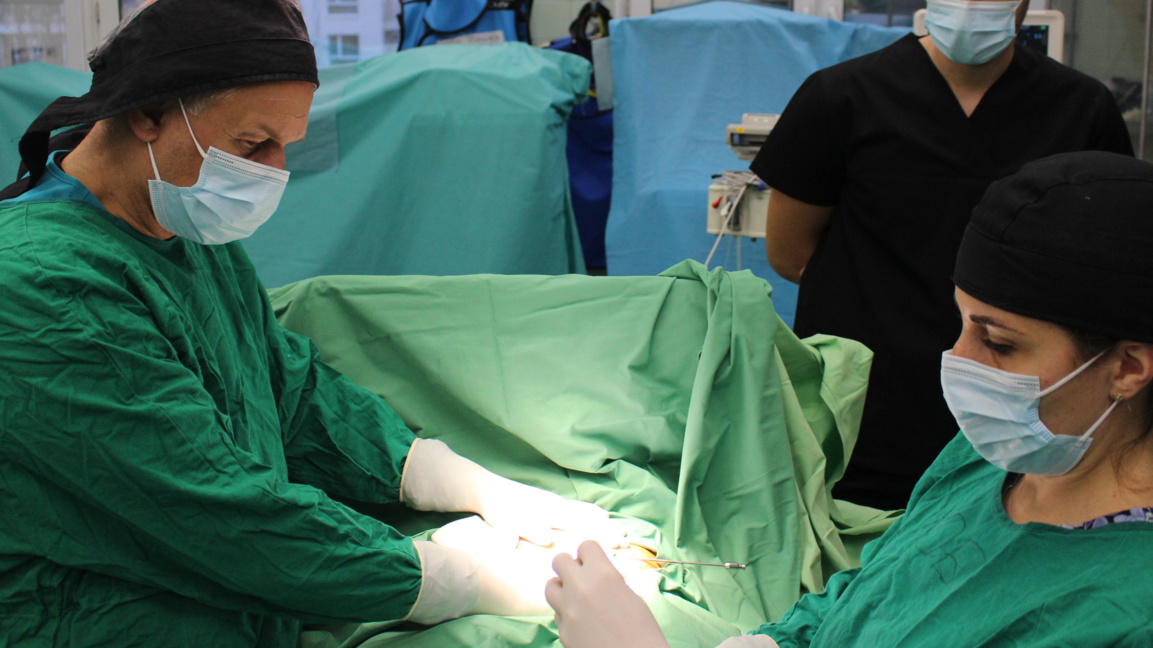 Съдови хирурзи от УМБАЛ Бургас върнаха надеждата на млада жена за майчинство