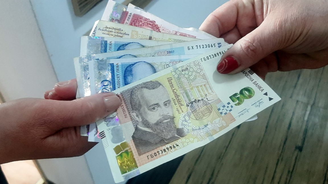 Για 6 μήνες η ΕΤΒ συγκέντρωσε πάνω από 94% των παλιών λεβ και στοτίνκι 
