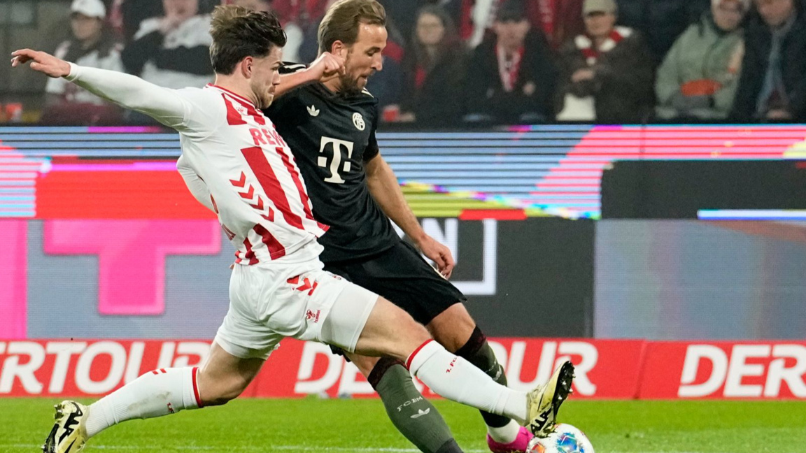 Хари Кейн (в черен екип) е под въпрос за мача с Хофенхайм.