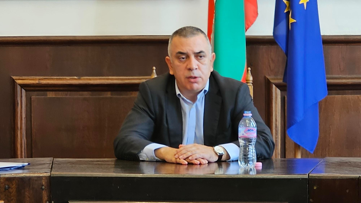 Стефан Радев